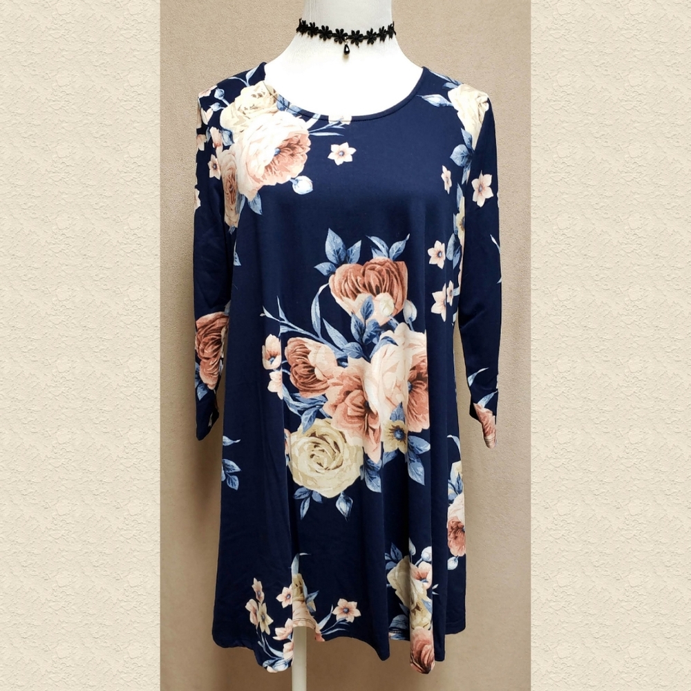 Gorgeous Long Floral Top